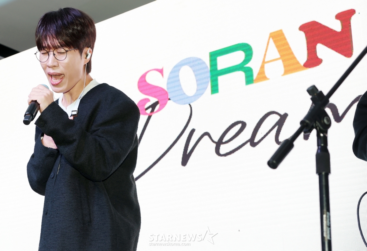 고영배, 노래할 때 가장 잘생긴 남자[★포토]