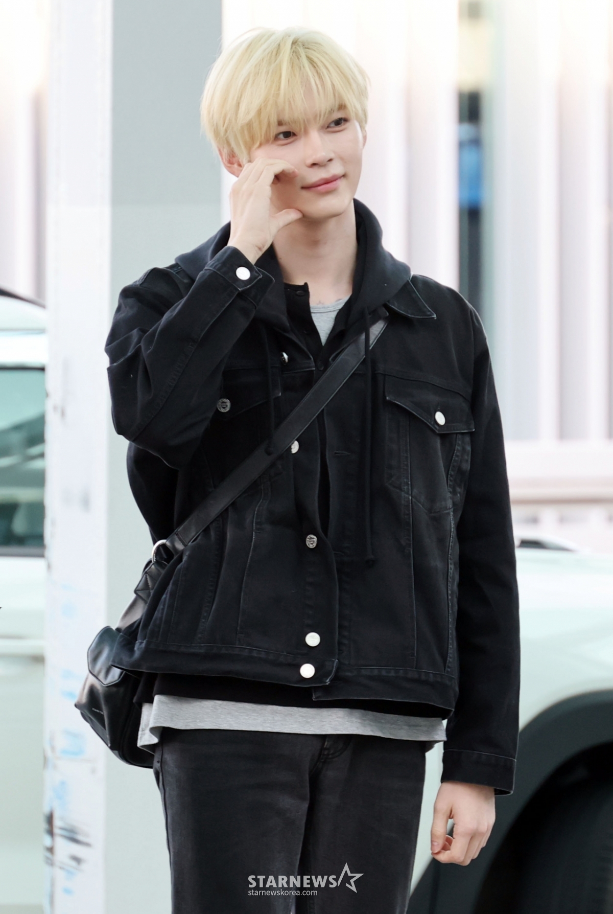 제로베이스원 성한빈 '굿모닝 하트' [★포토]