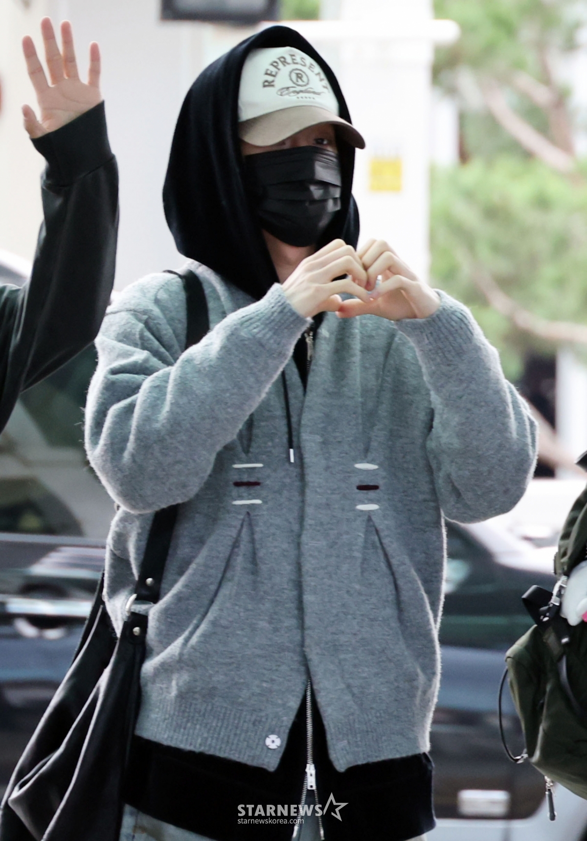 엔하이픈 제이크 '사랑해요 엔진!'[★포토]