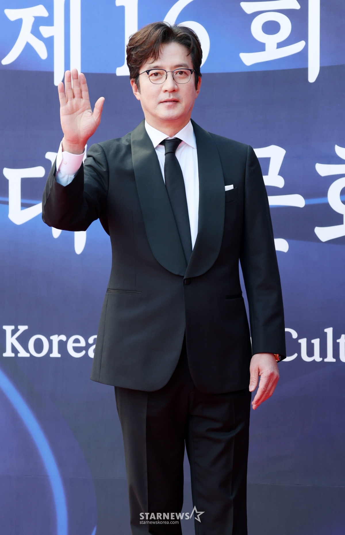 정준호, 젠틀한 손인사[★포토]