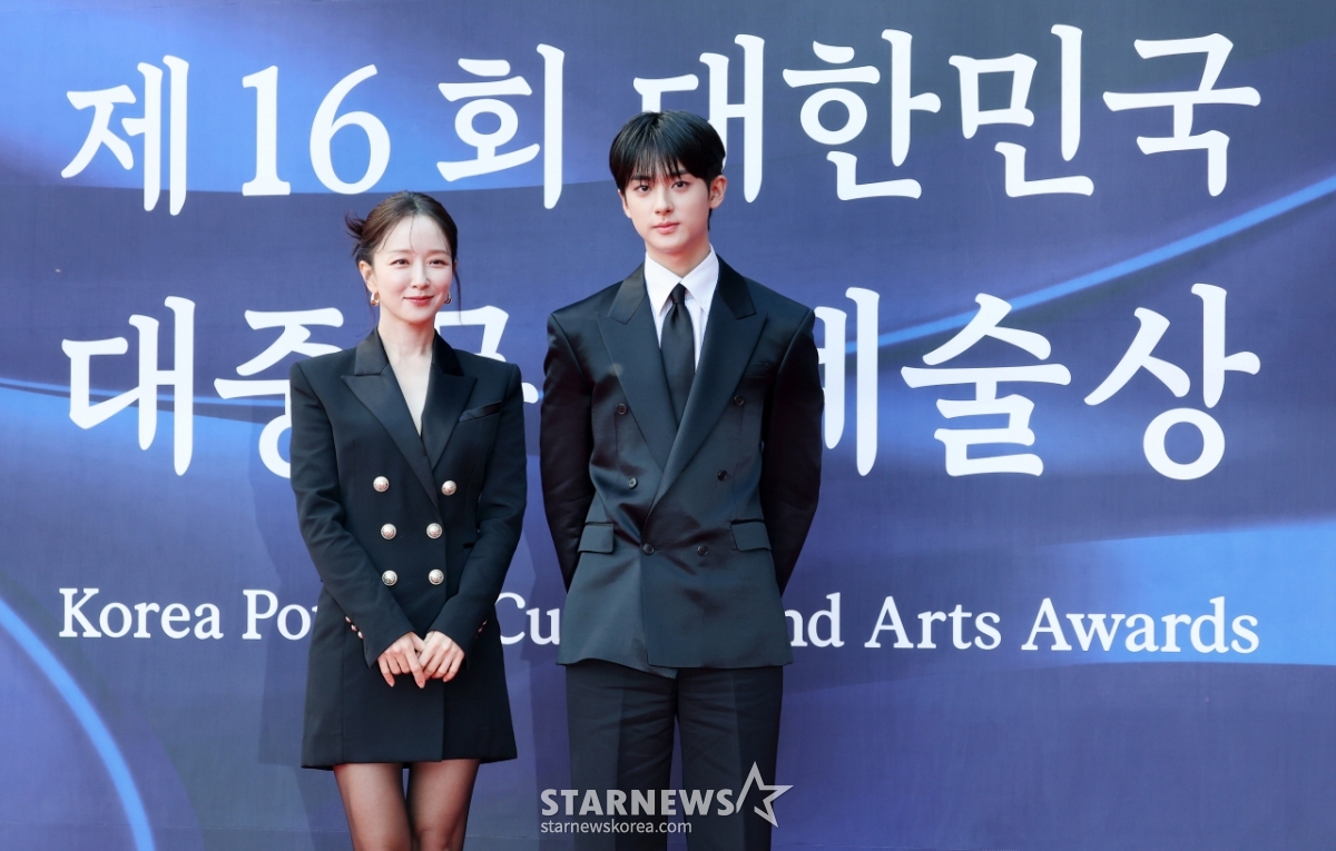 박선영-김민규, '대한민국 대중문화예술상' 진행[★포토]