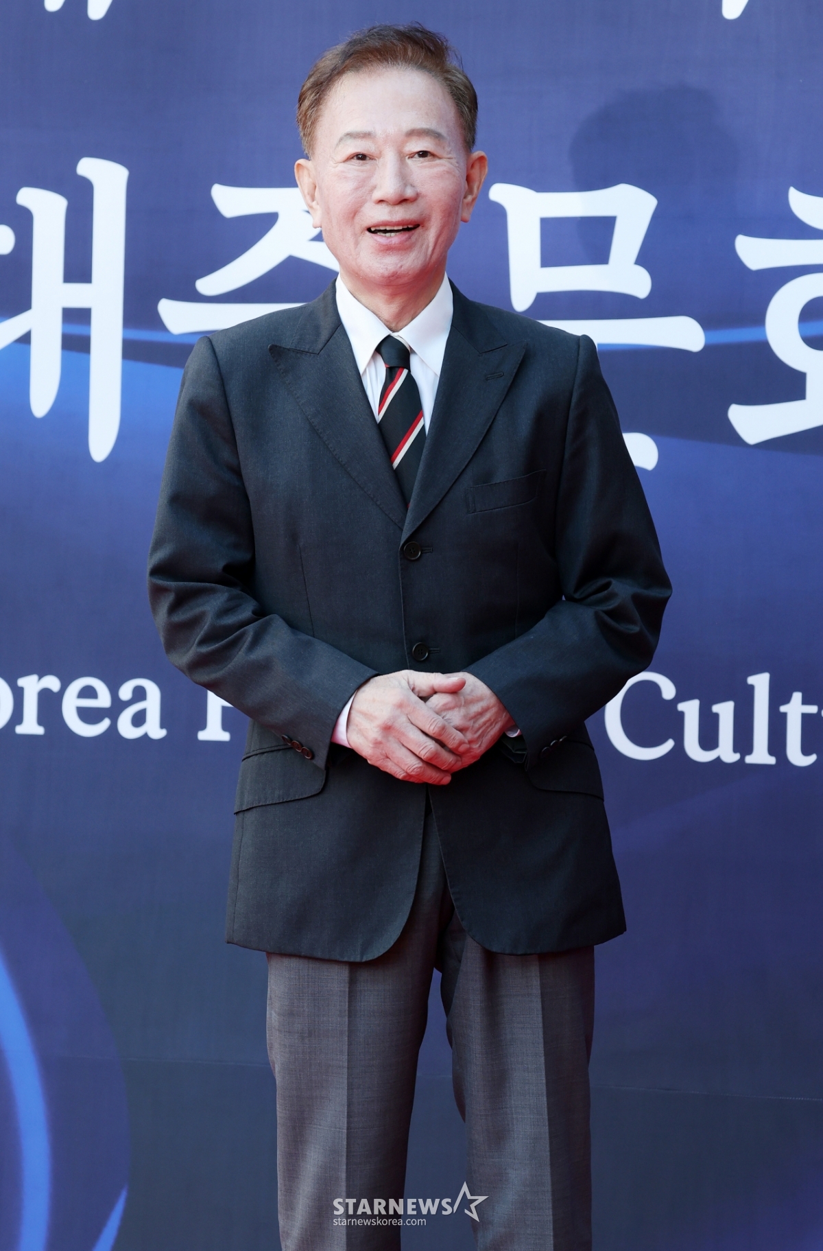 문화훈장 받는 성우 배한성[★포토]