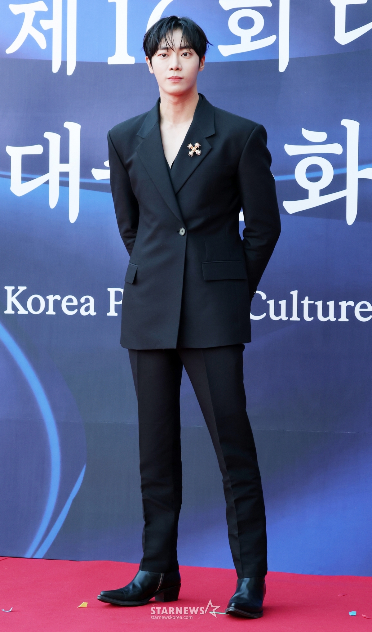 추영우, 훤칠한 기럭지로 시선집중[★포토]