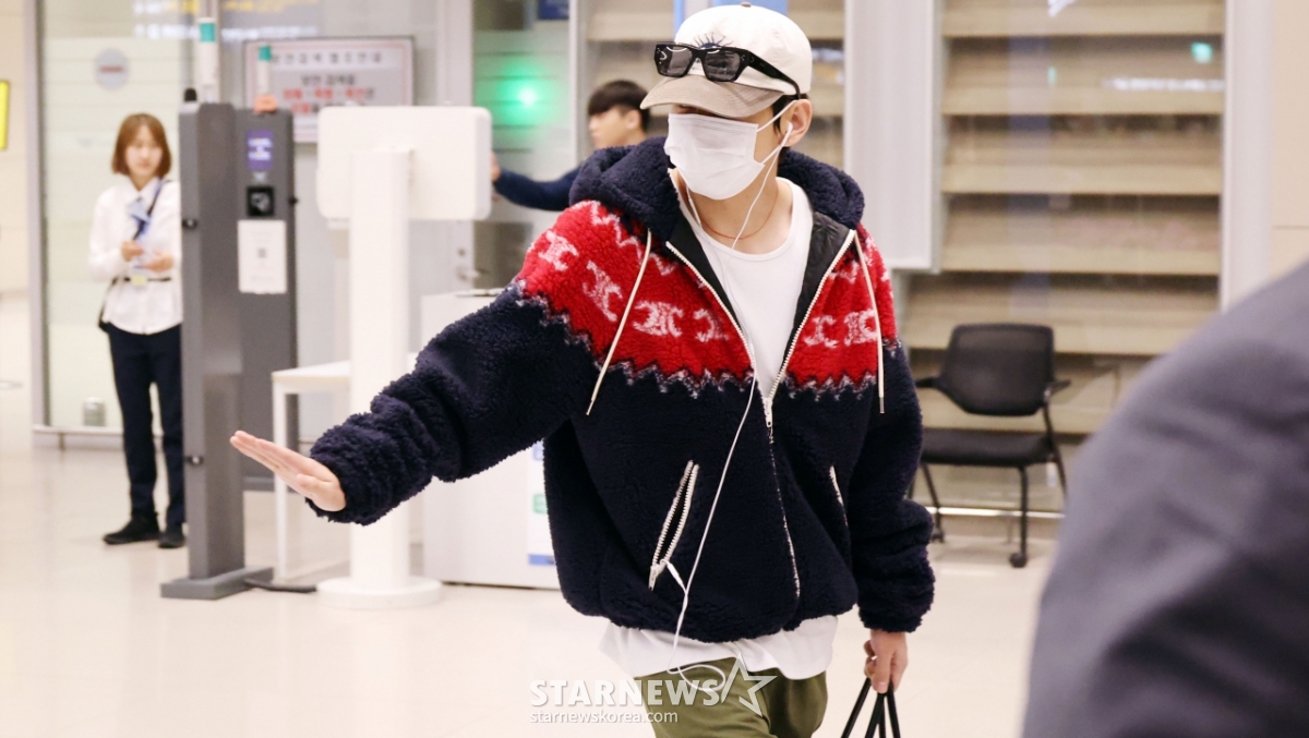 BTS 뷔 '아미에게 스윗한 인사'[★포토]