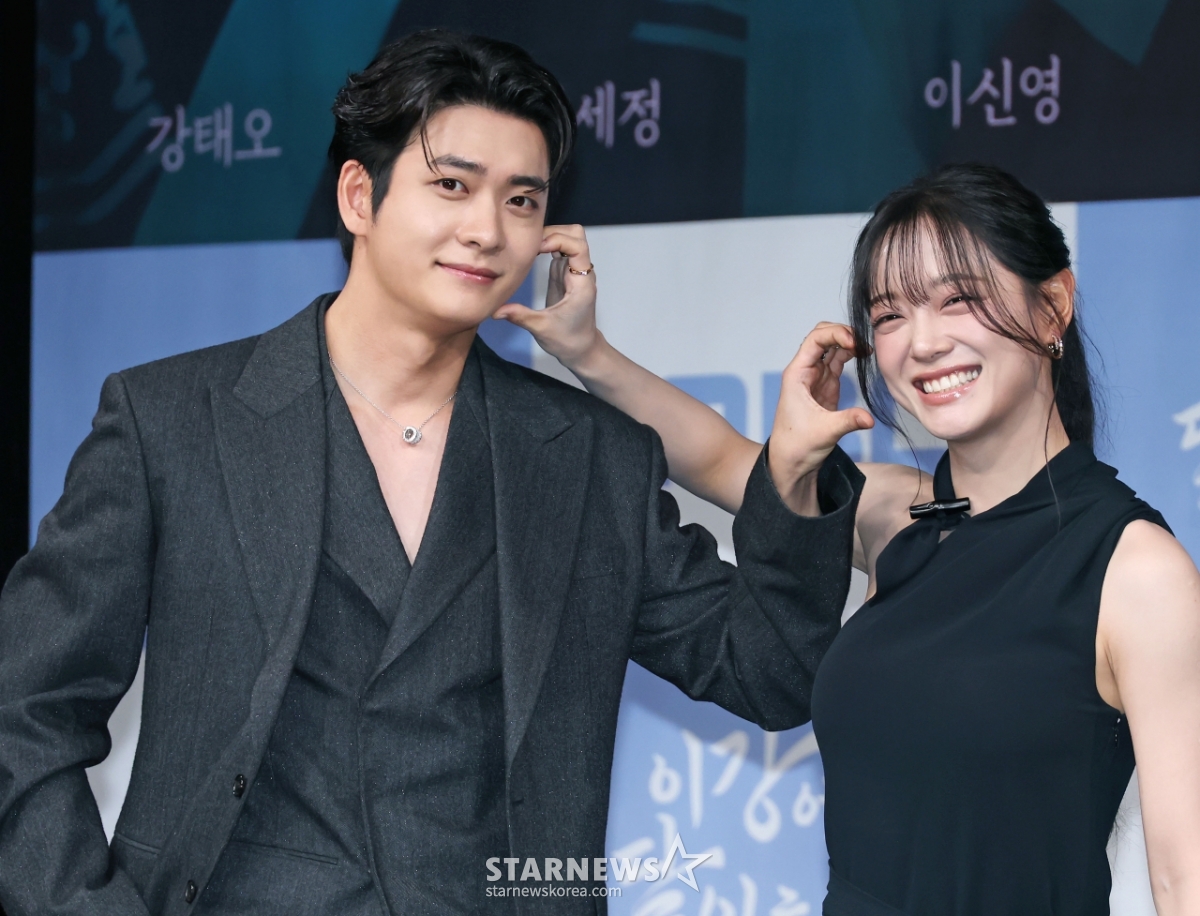 강태오-김세정 '유쾌한 볼하트'[★포토]