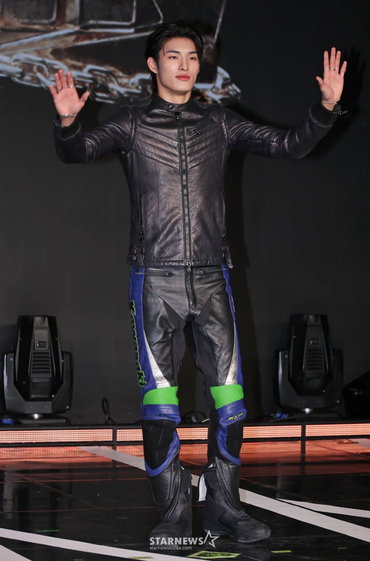 82메이저 윤예찬 '포즈는 시크하게'[★포토]