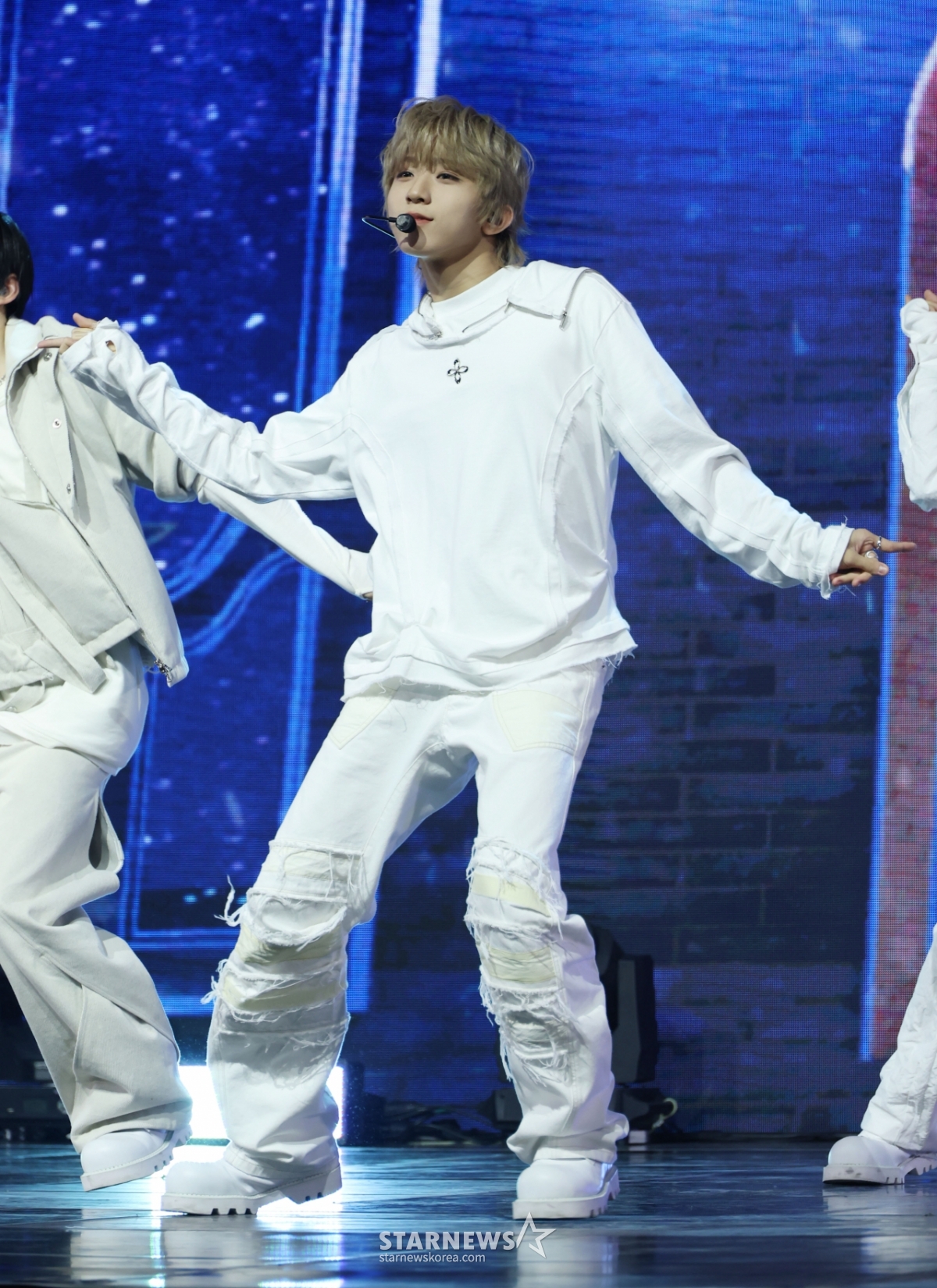 아홉 다이스케 '깜찍 댄스'[★포토]