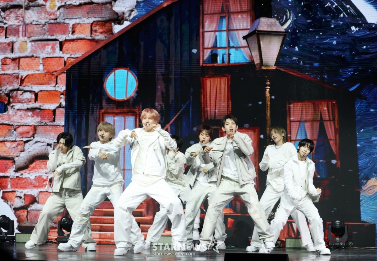 아홉 '완벽한 무대 연출'[★포토]