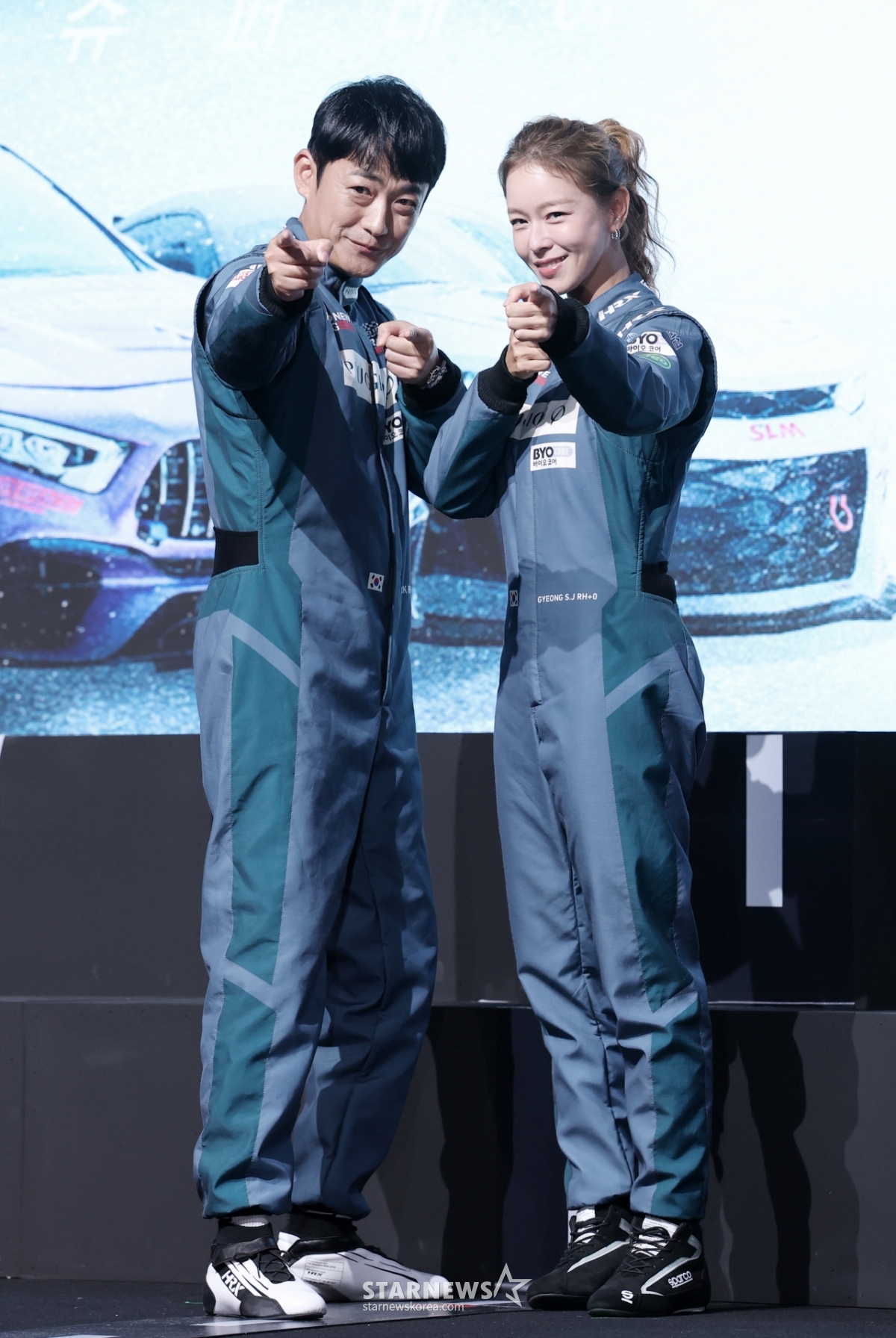 한민관-경수진, 최강 호흡 팀 푸르지오[★포토]