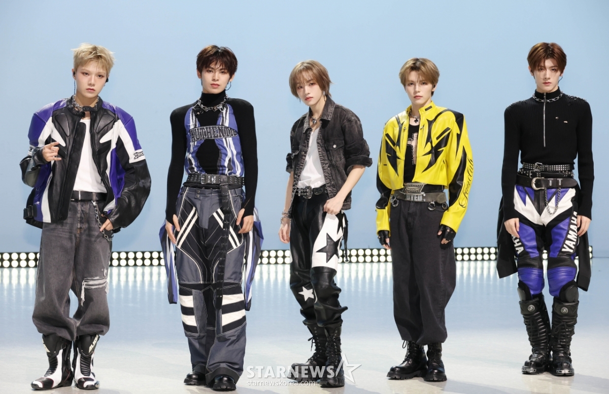 AM8IC '오늘 데뷔했어요'[★포토]