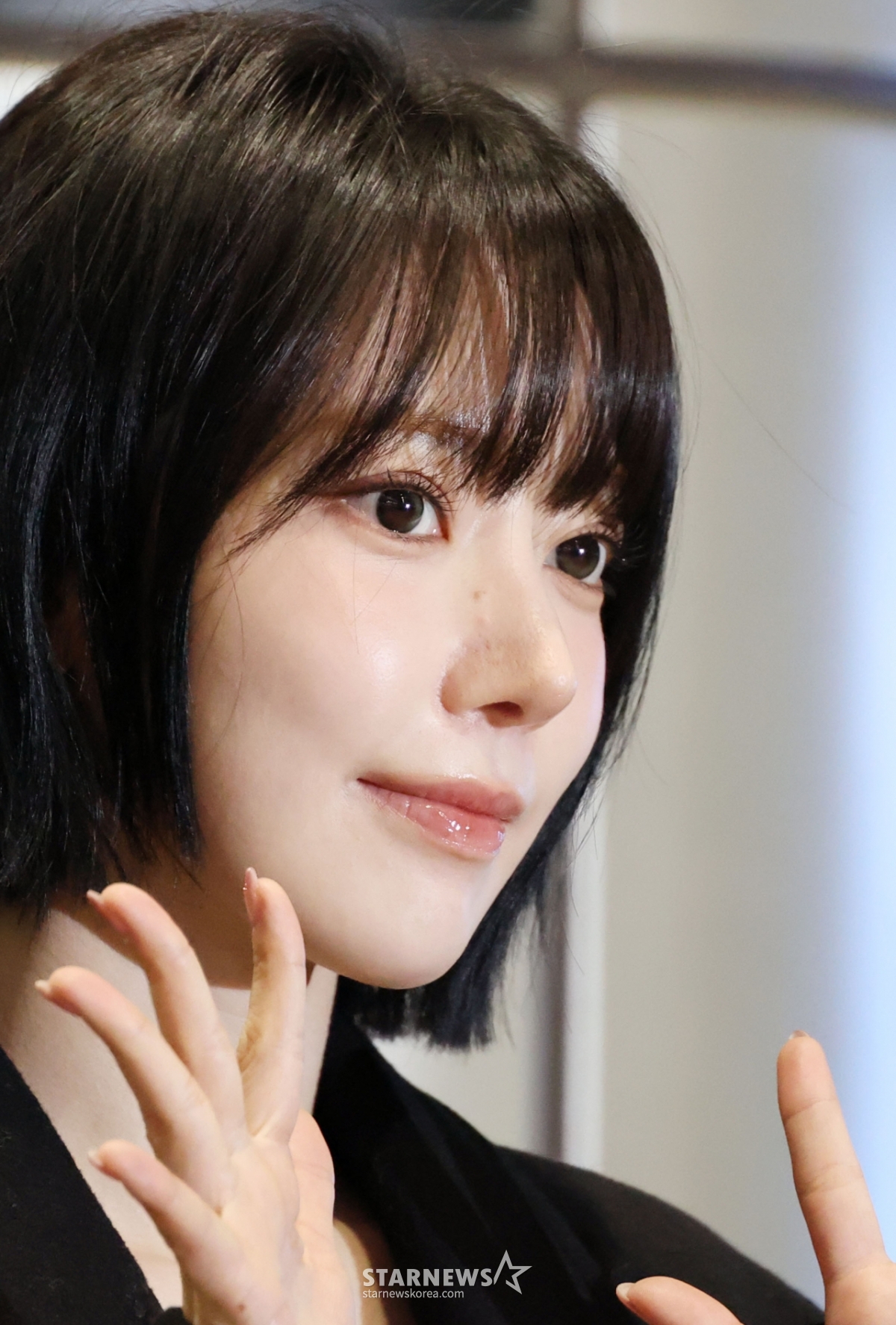 르세라핌 사쿠라 '더 예뻐진 미모' [★포토]