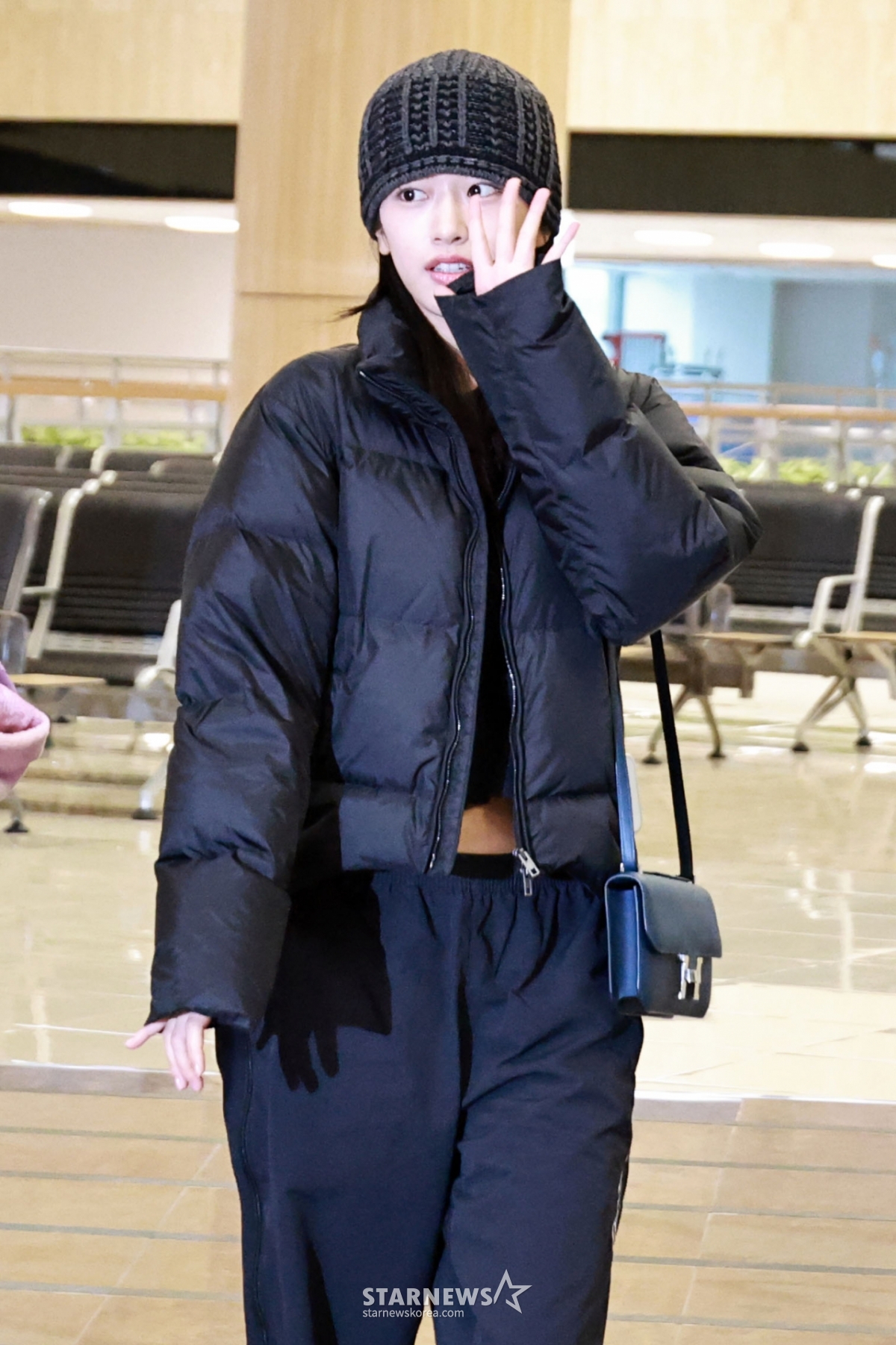 아이브 유진 '귀여운 블랙'[★포토]