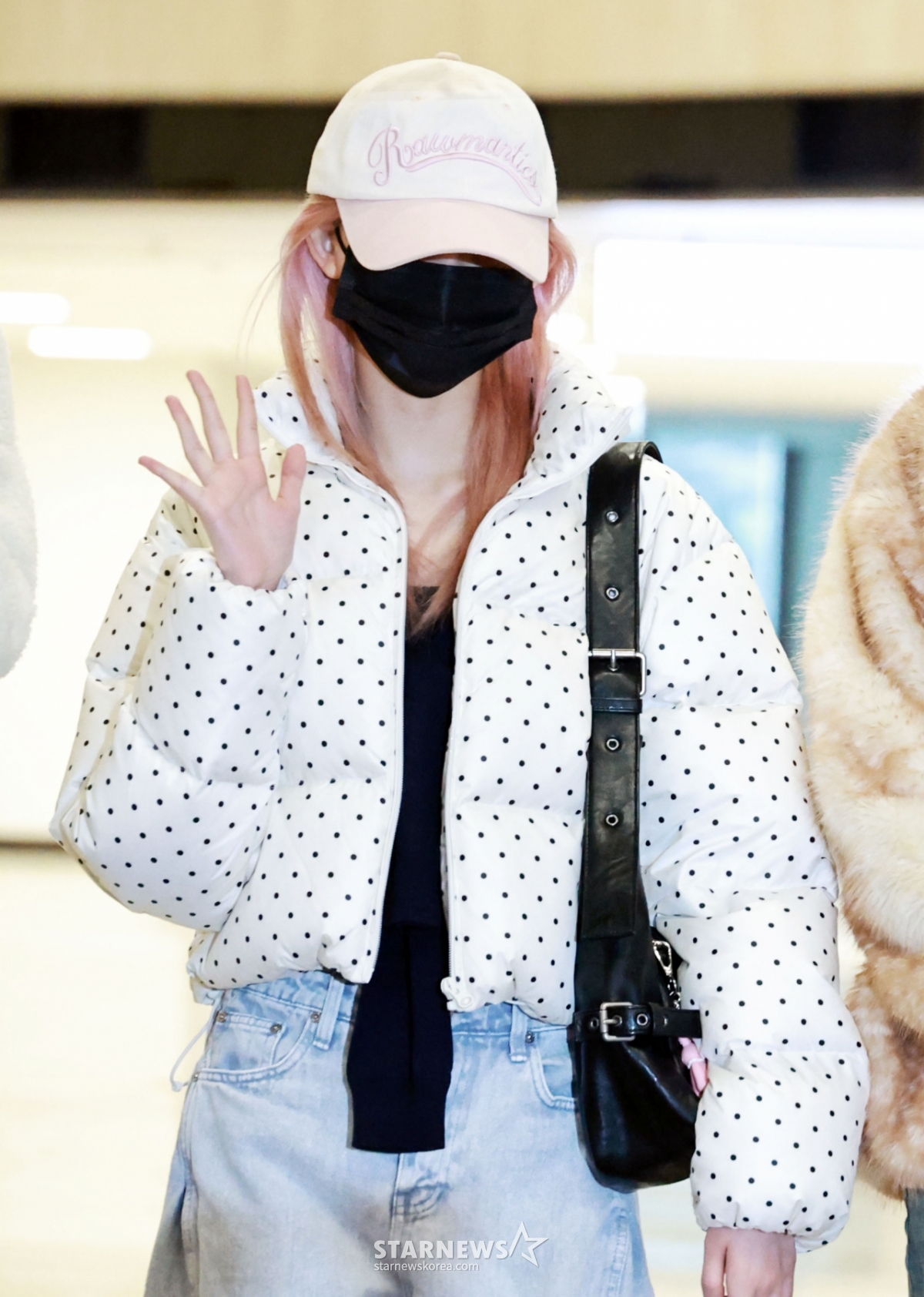 아이브 가을 '핑크 핑크한 매력'[★포토]