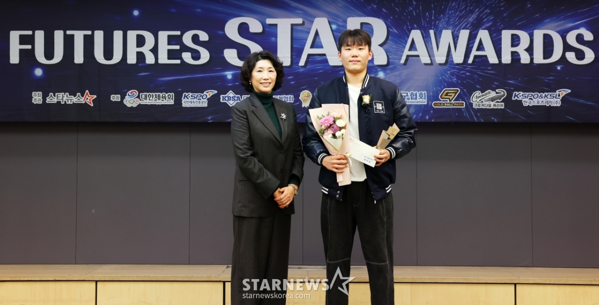 윤지원, '2025 퓨처스 스타대상' 미래스타상 수상[★포토]