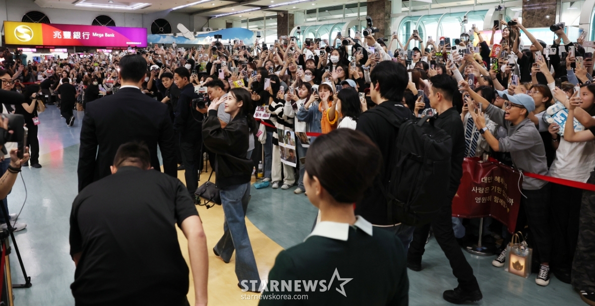 아이유, 대만 팬들의 엄청난 환영[★포토]