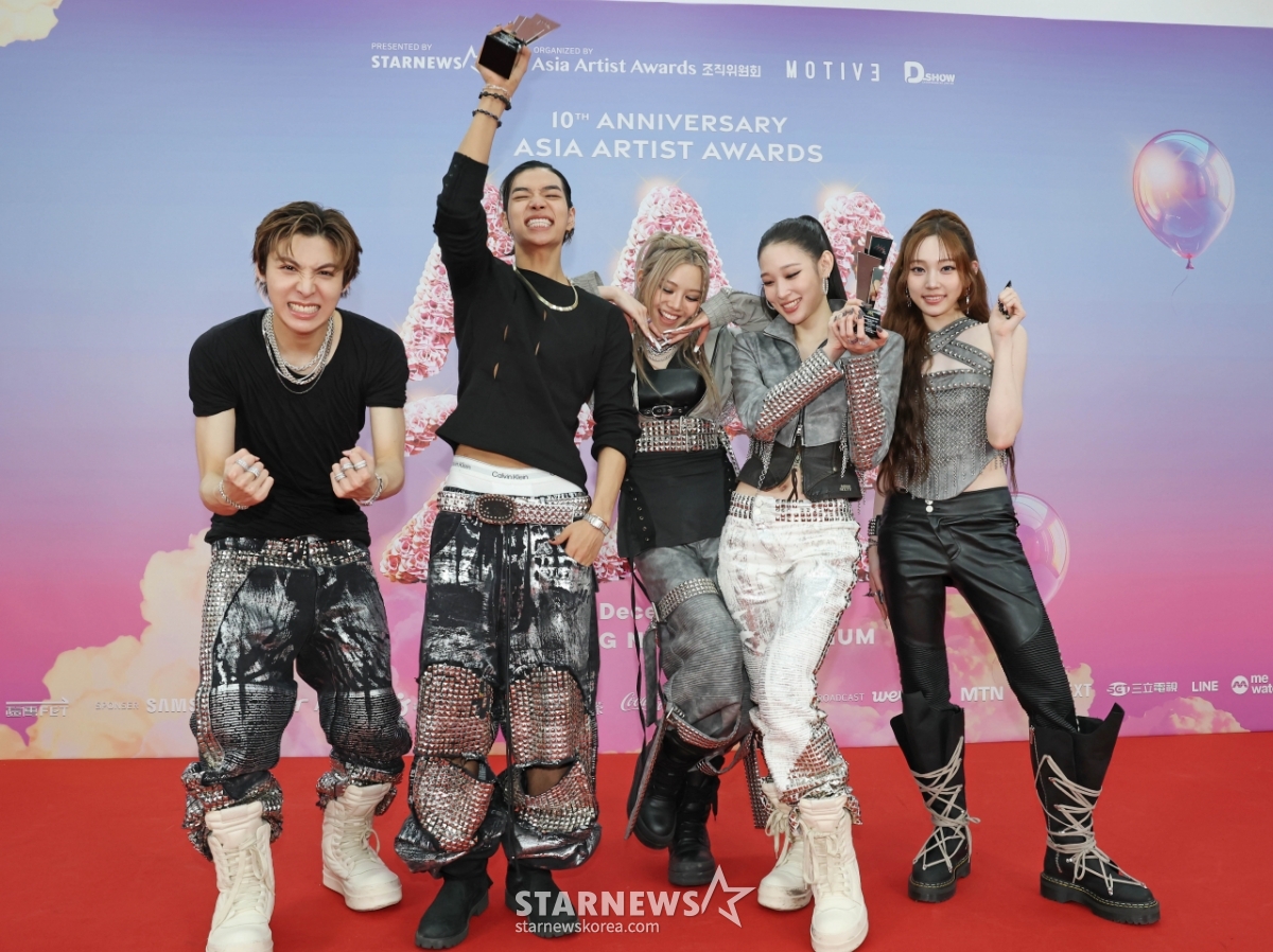 올데이프로젝트 '10주년 AAA, 신인-핫트렌드상 2관왕!'[★포토]