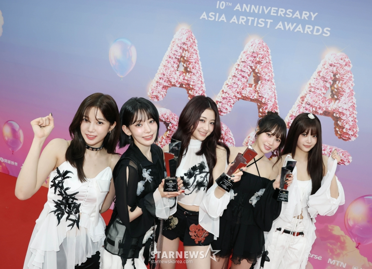 르세라핌 '신나는 10주년 AAA'[★포토]