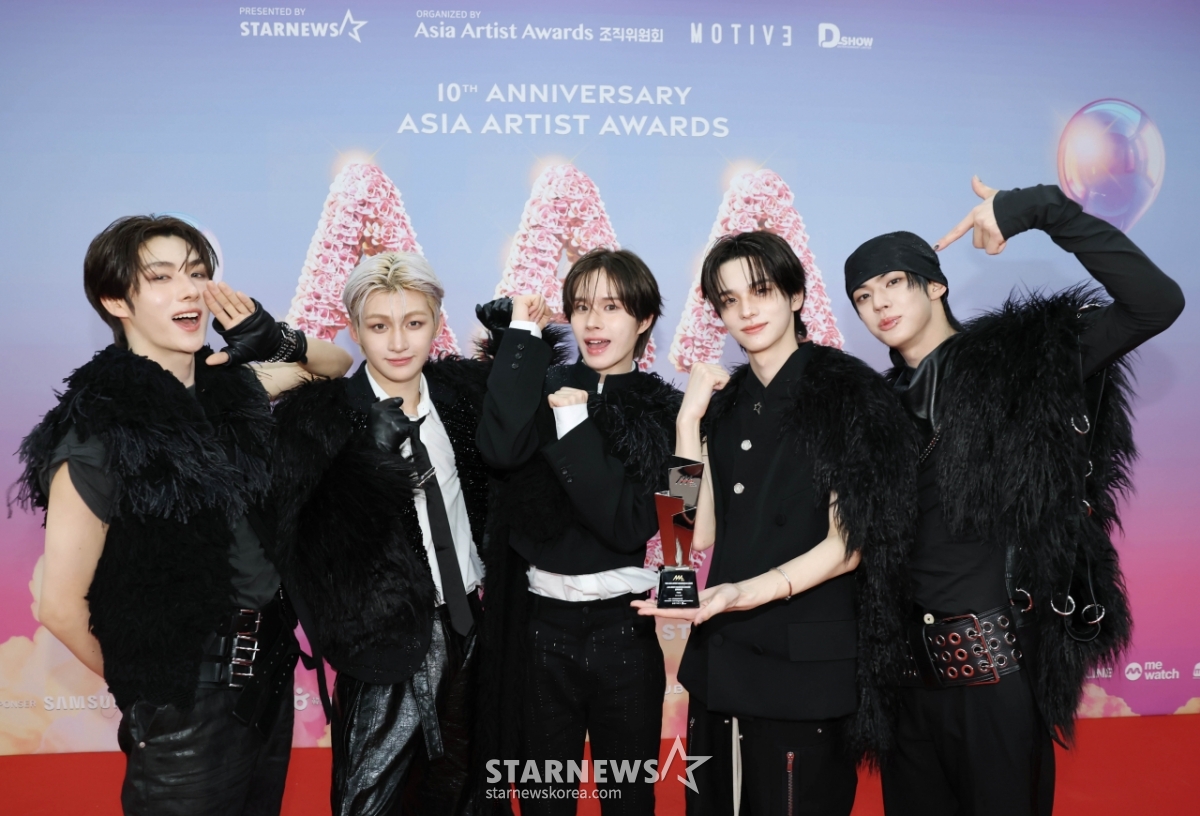 투어스 '10주년 AAA 베스트 뮤지션 선정'[★포토]