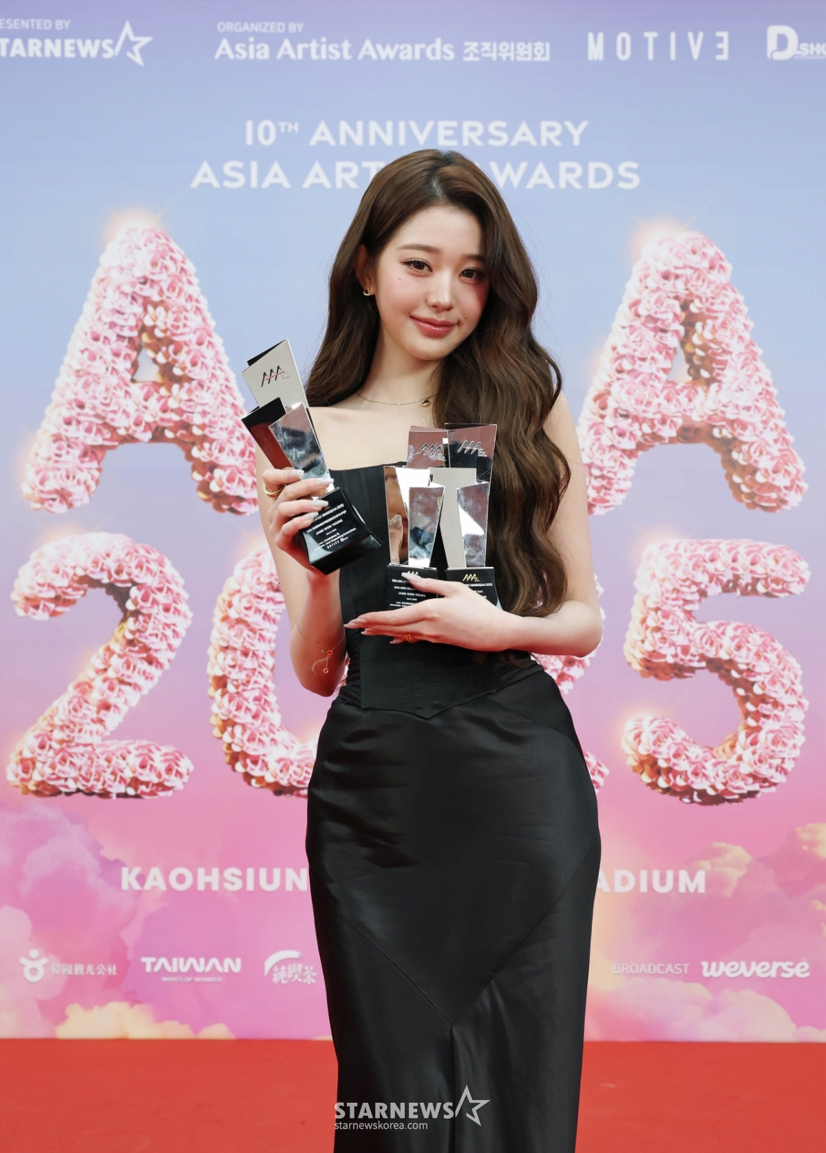 장원영 '10주년 AAA, 혼자서 3관왕!'[★포토]