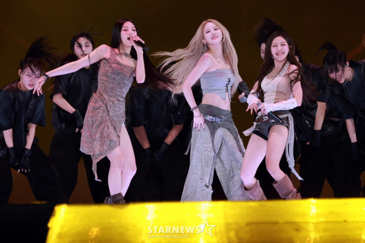 키스오브라이프 '멋진 바이브'[★포토]