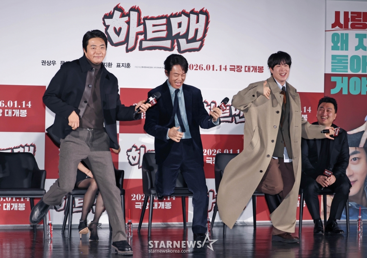 권상우-박지환-표지훈 '하트맨 퍼포먼스'[★포토]