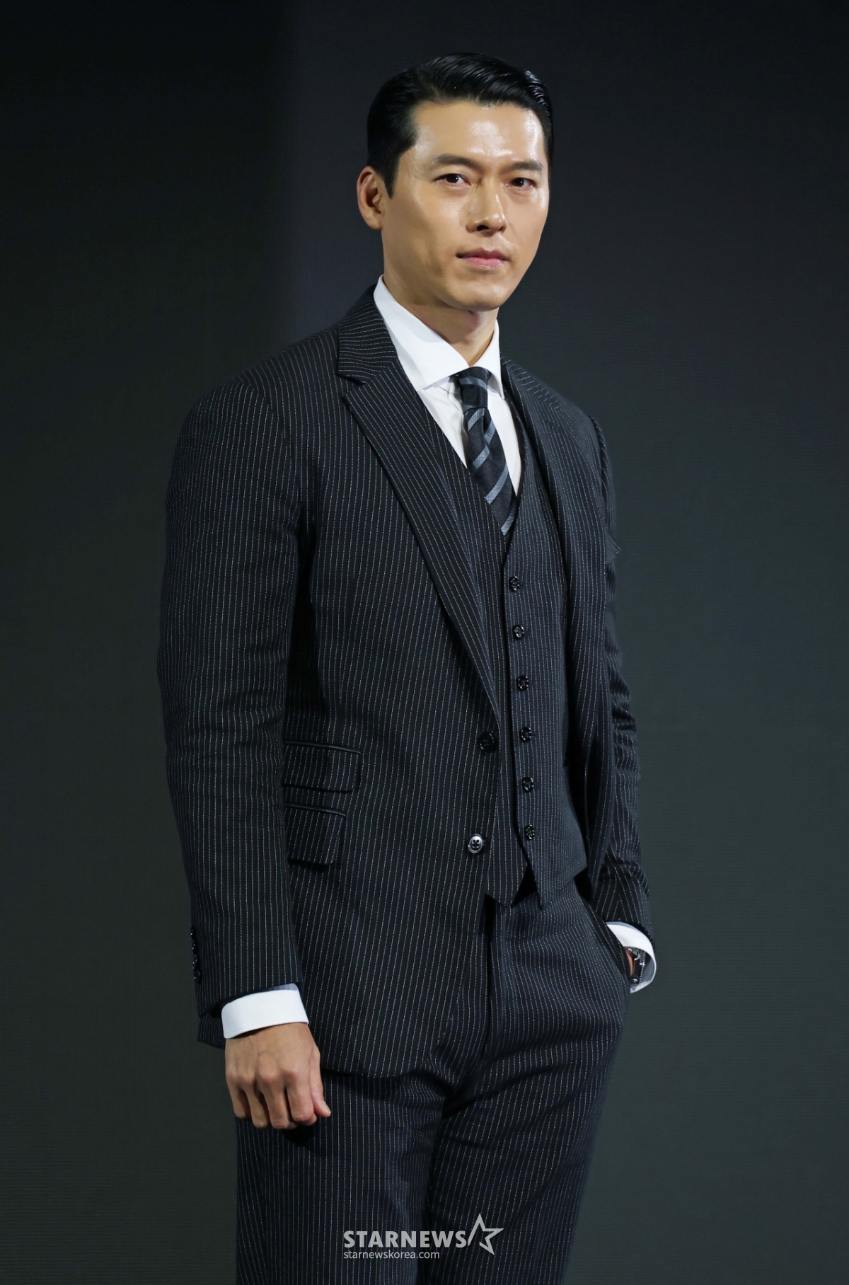 현빈 '완벽한 수트핏'[★포토]