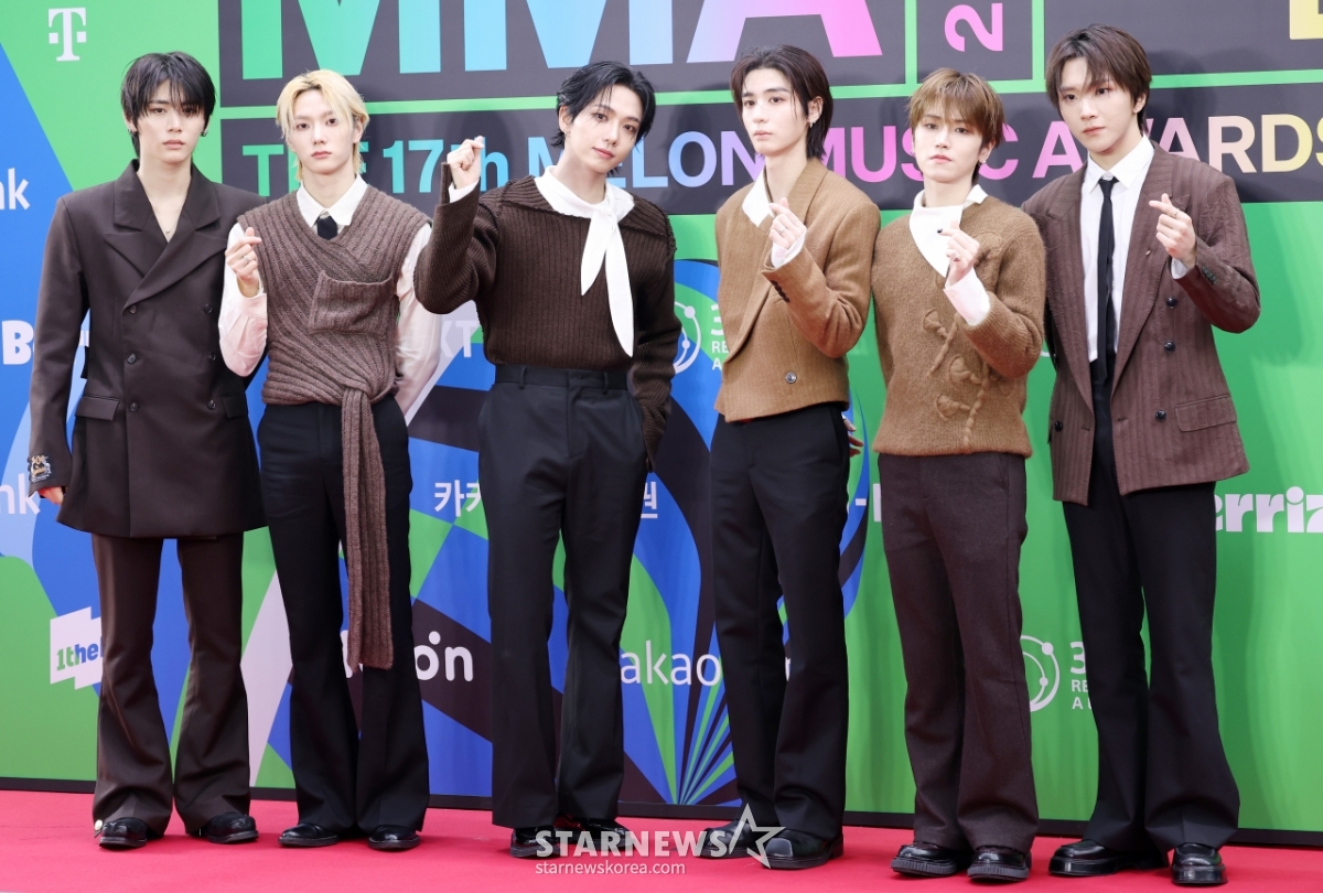 보이넥스트도어, 의상은 아직 가을[★포토]