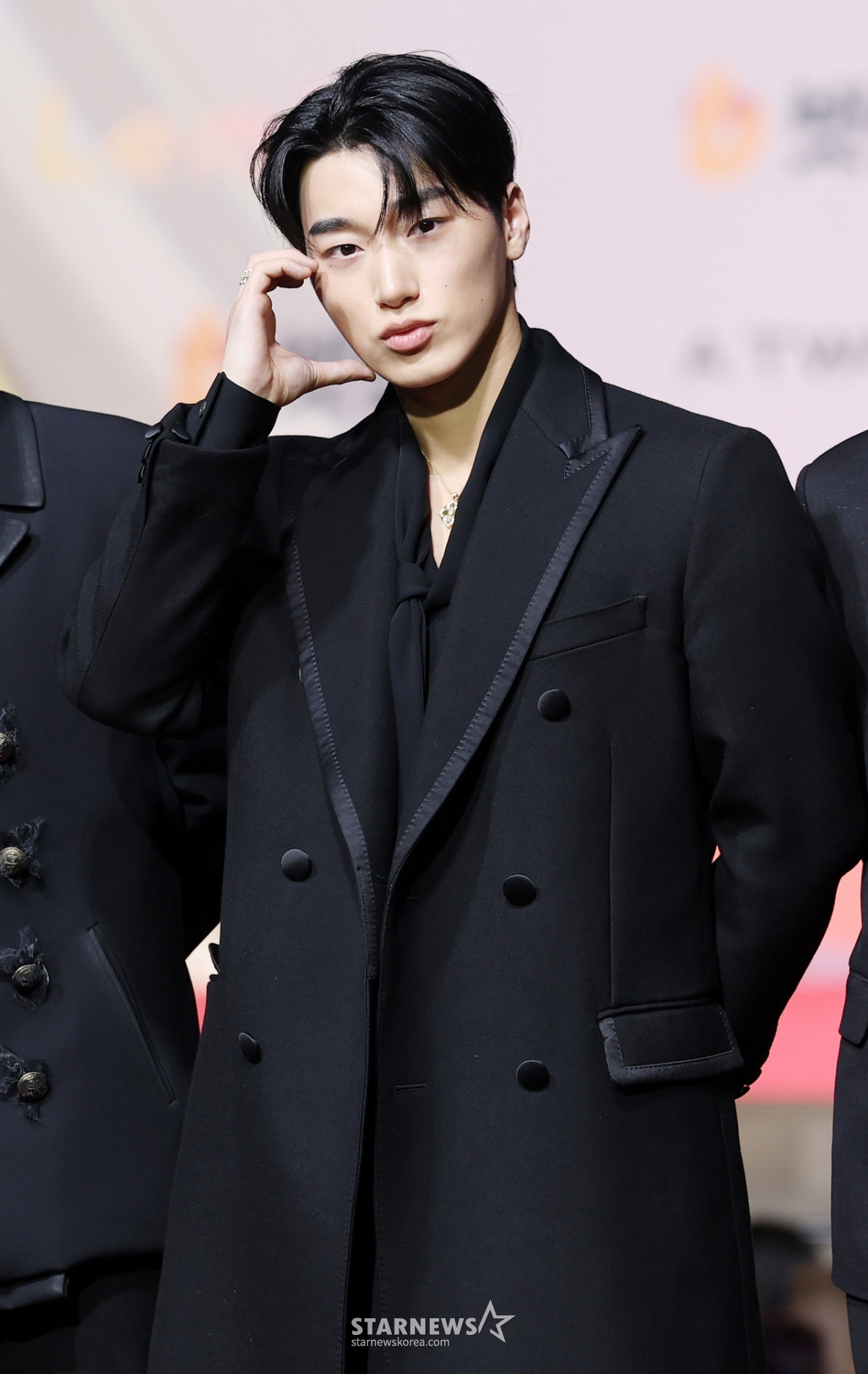 산, 볼하트로 여심저격[★포토]