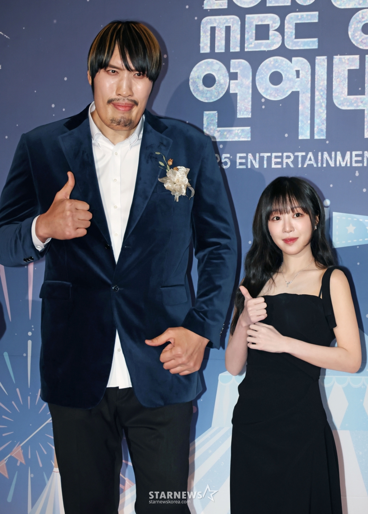 최홍만-쯔양 '두 거인의 엄지척'[★포토]