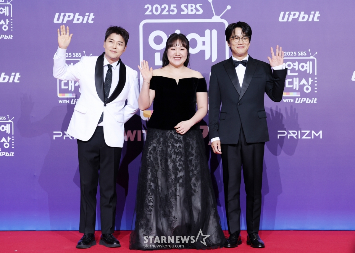 전현무-이수지-차태현, SBS 연예대상 3MC[★포토]