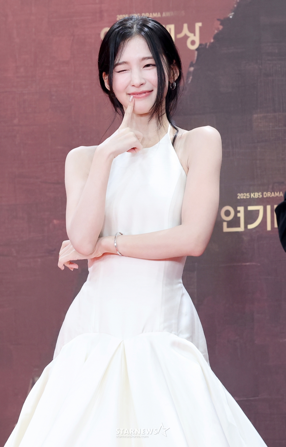 아린, 아이돌 모먼트 돋보이는 앙탈 챌린지[★포토]