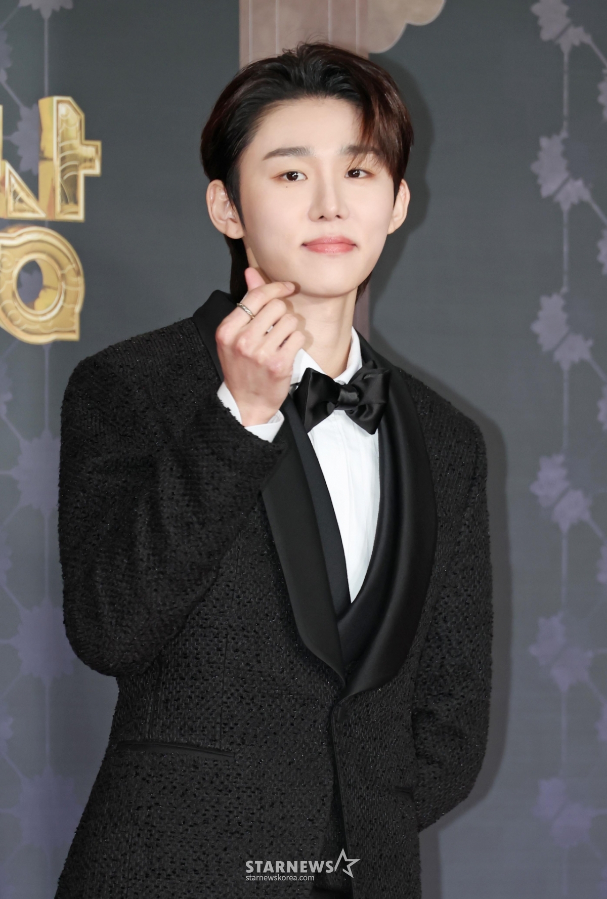 서범준 '여심 잡는 손하트'[★포토]