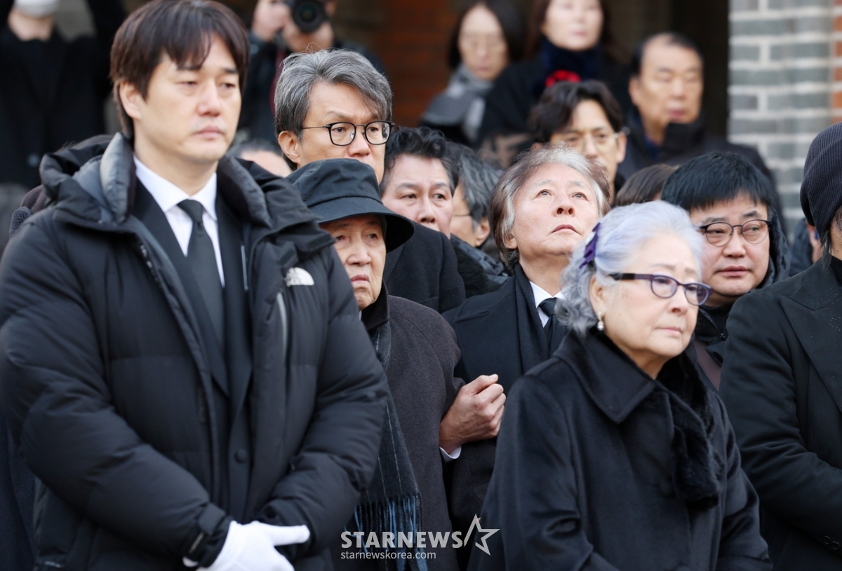 고인의 마지막 함께하는 동료들[★포토]