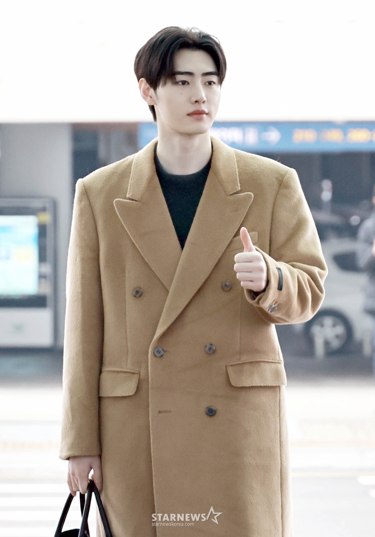 엔하이픈 성훈 '팬들 향해 엄지척'[★포토]