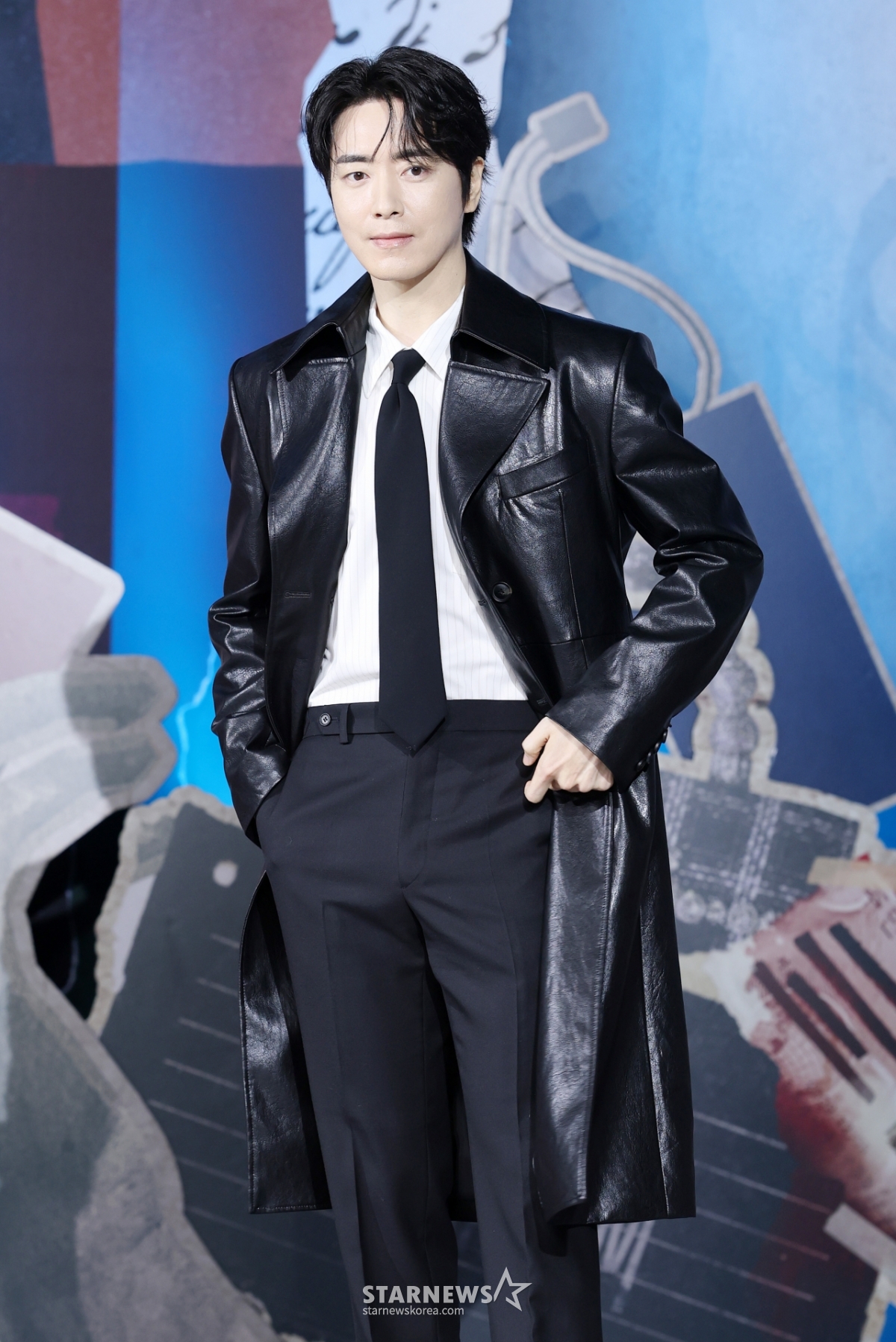 이준혁, 아무나 소화하기 힘든 가죽 코트[★포토]
