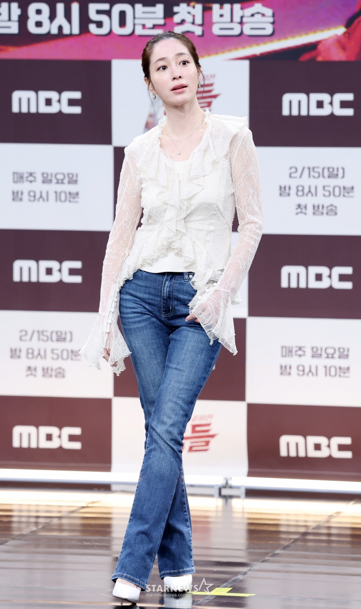 이민정, 봄 찾아온 가벼운 패션[★포토]