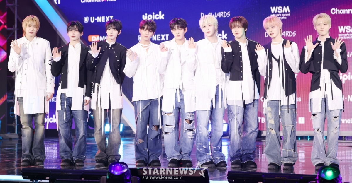 아홉, 꽃소년들이 아홉명[★포토]