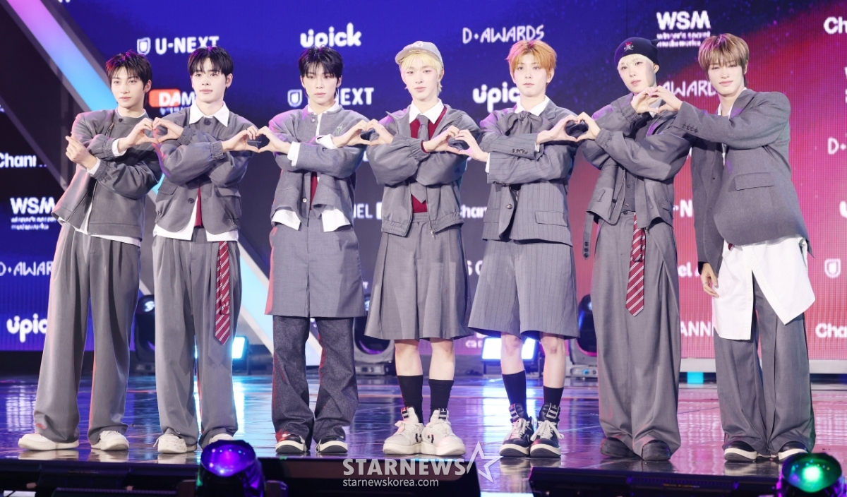 넥스지, 교복입고 스포티하게[★포토]