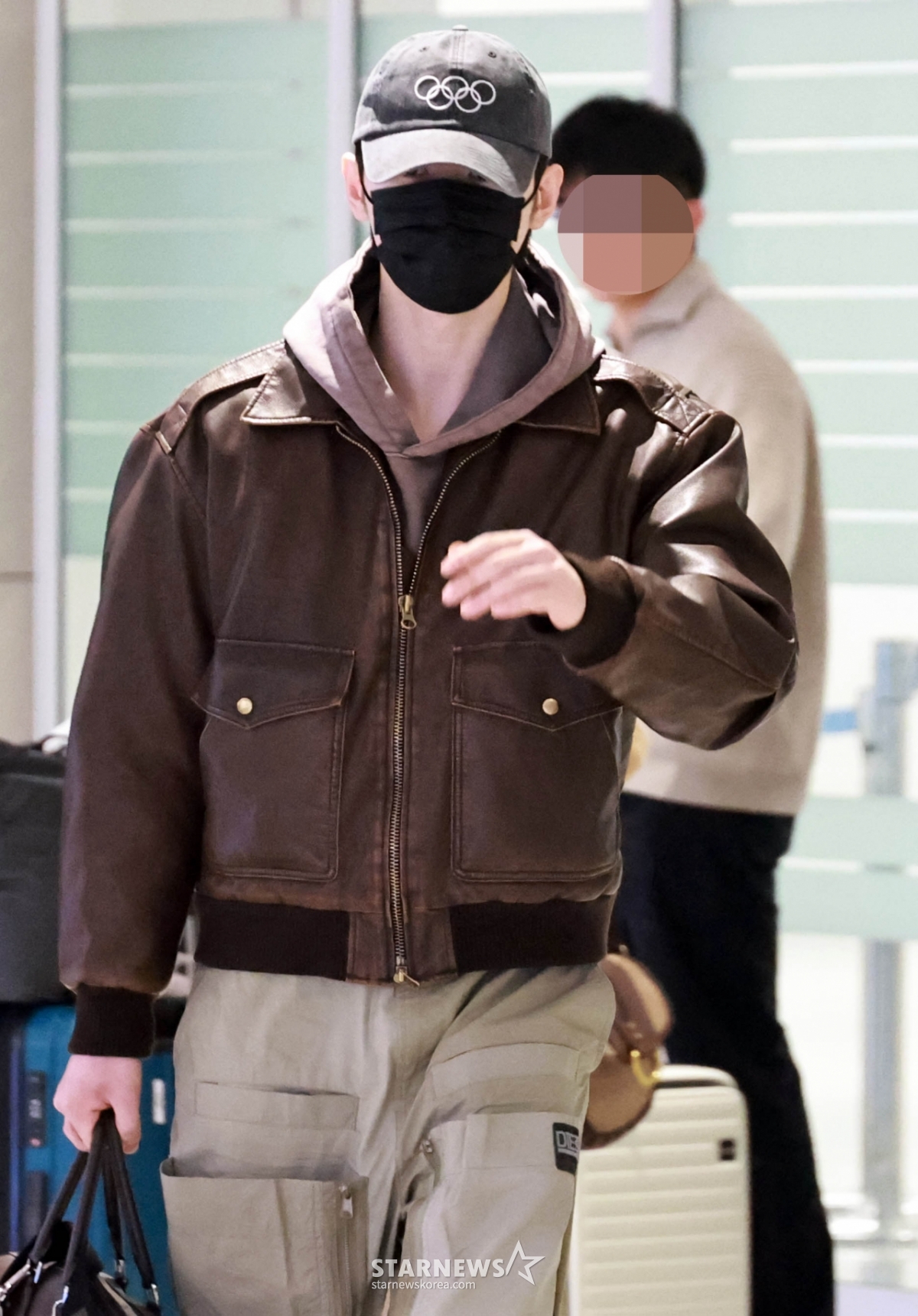 엔하이픈 성훈 '살짝 보이는 눈웃음' [★포토]