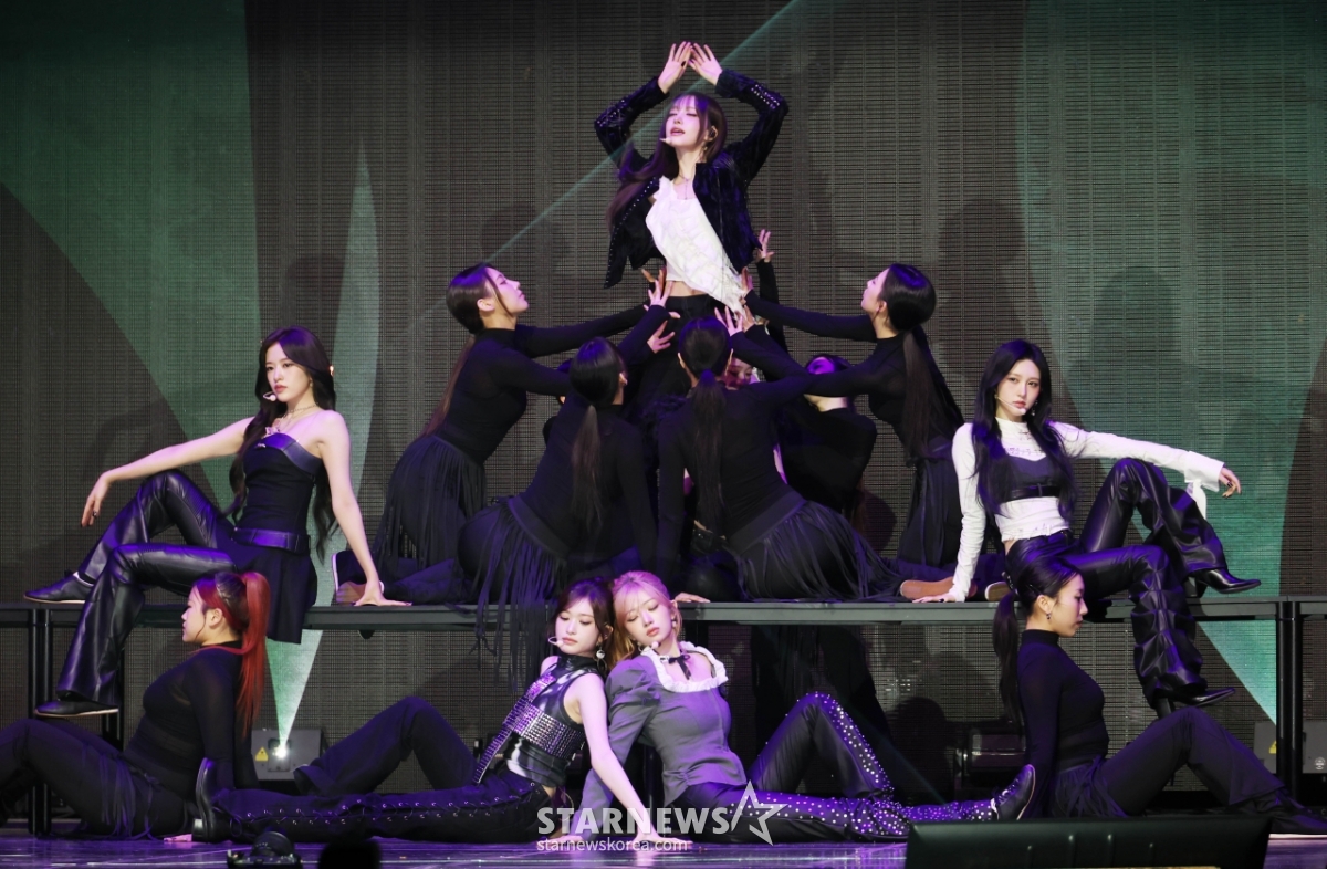 아이브 '남다른 퍼포먼스'[★포토]