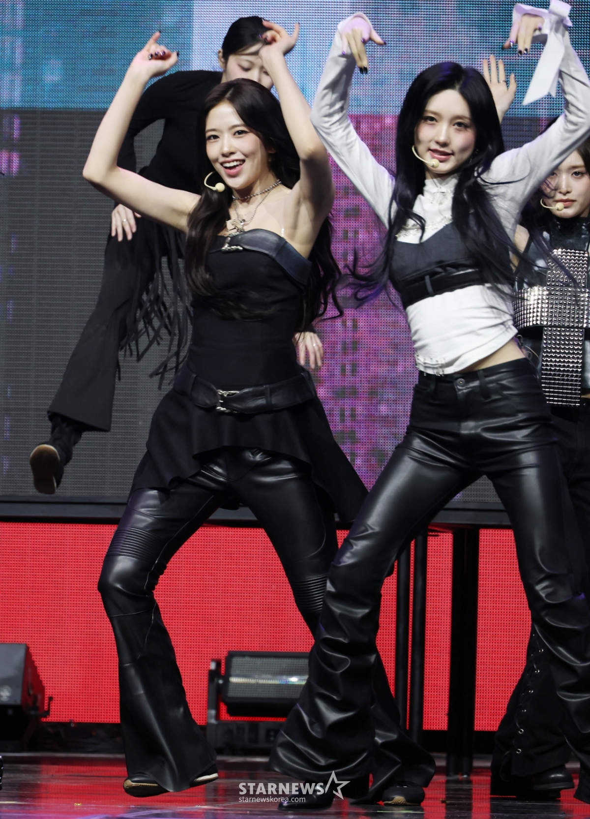 아이브 '신나는 퍼포먼스'[★포토]