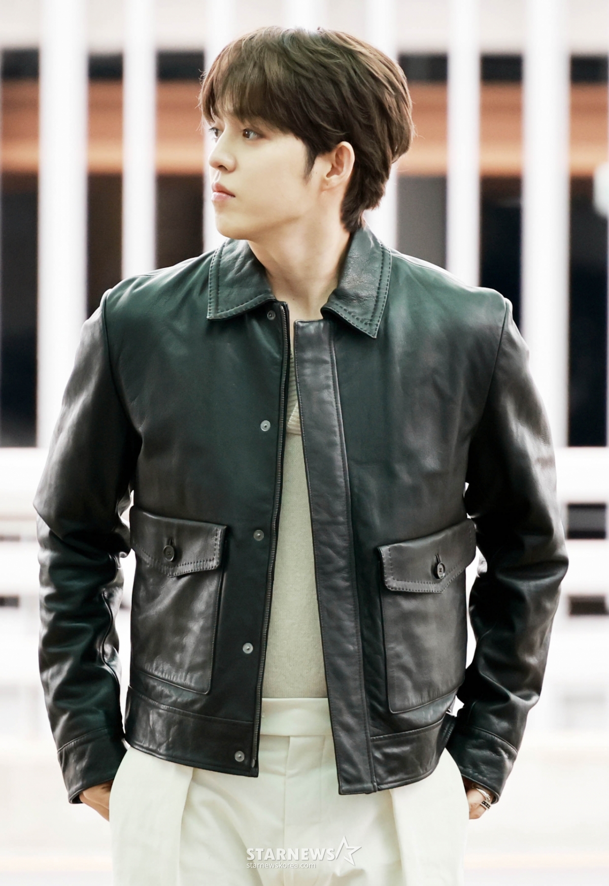 세븐틴 에스쿱스 '화보같은 옆모습' [★포토]