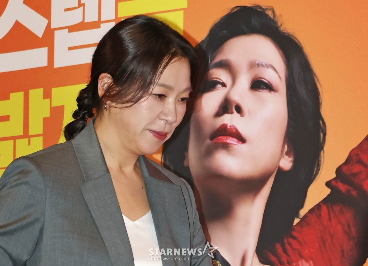 염혜란 '떨리는 순간'[★포토]