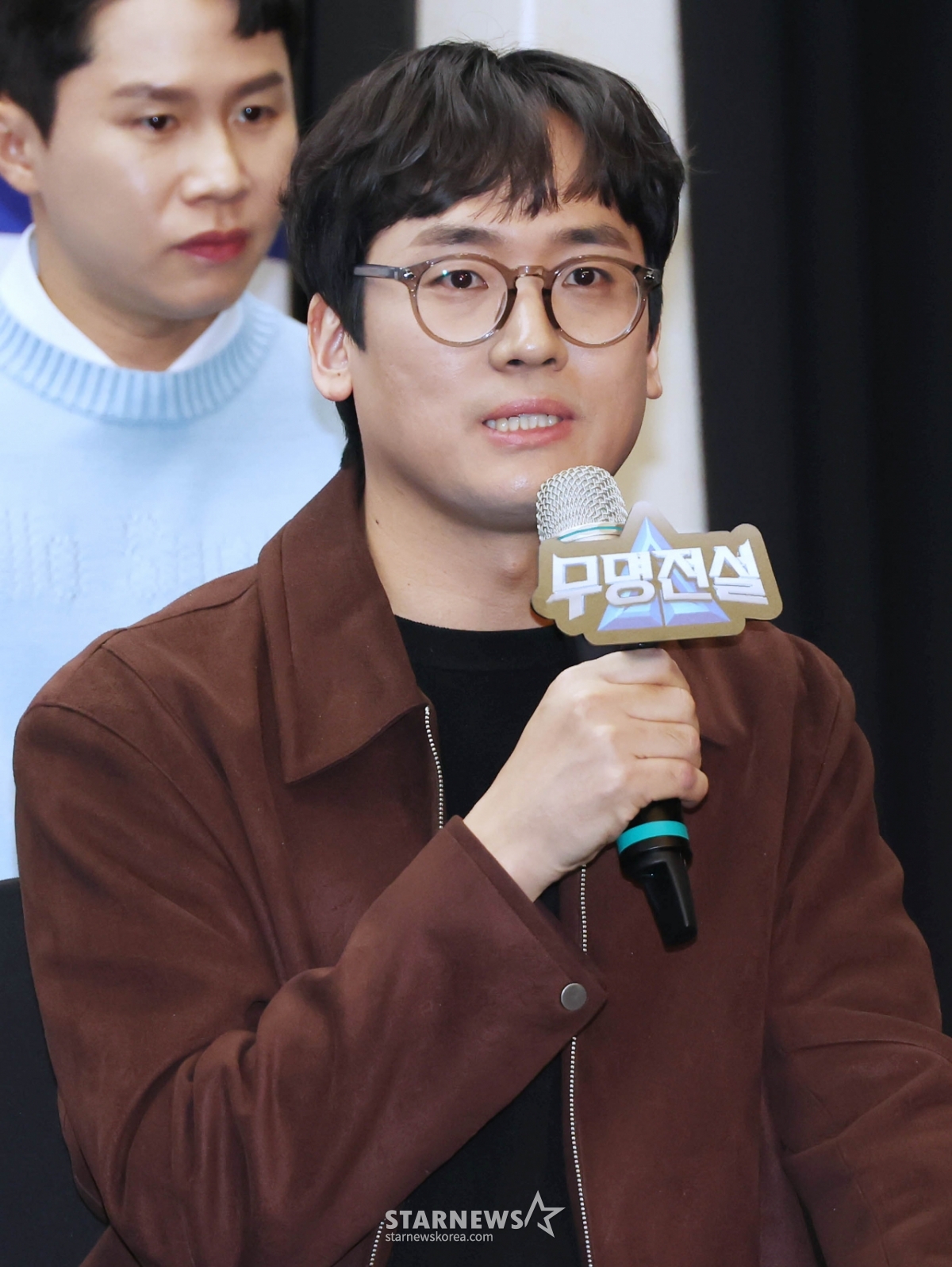 답변하는 '무명전설' 김우진 PD[★포토]