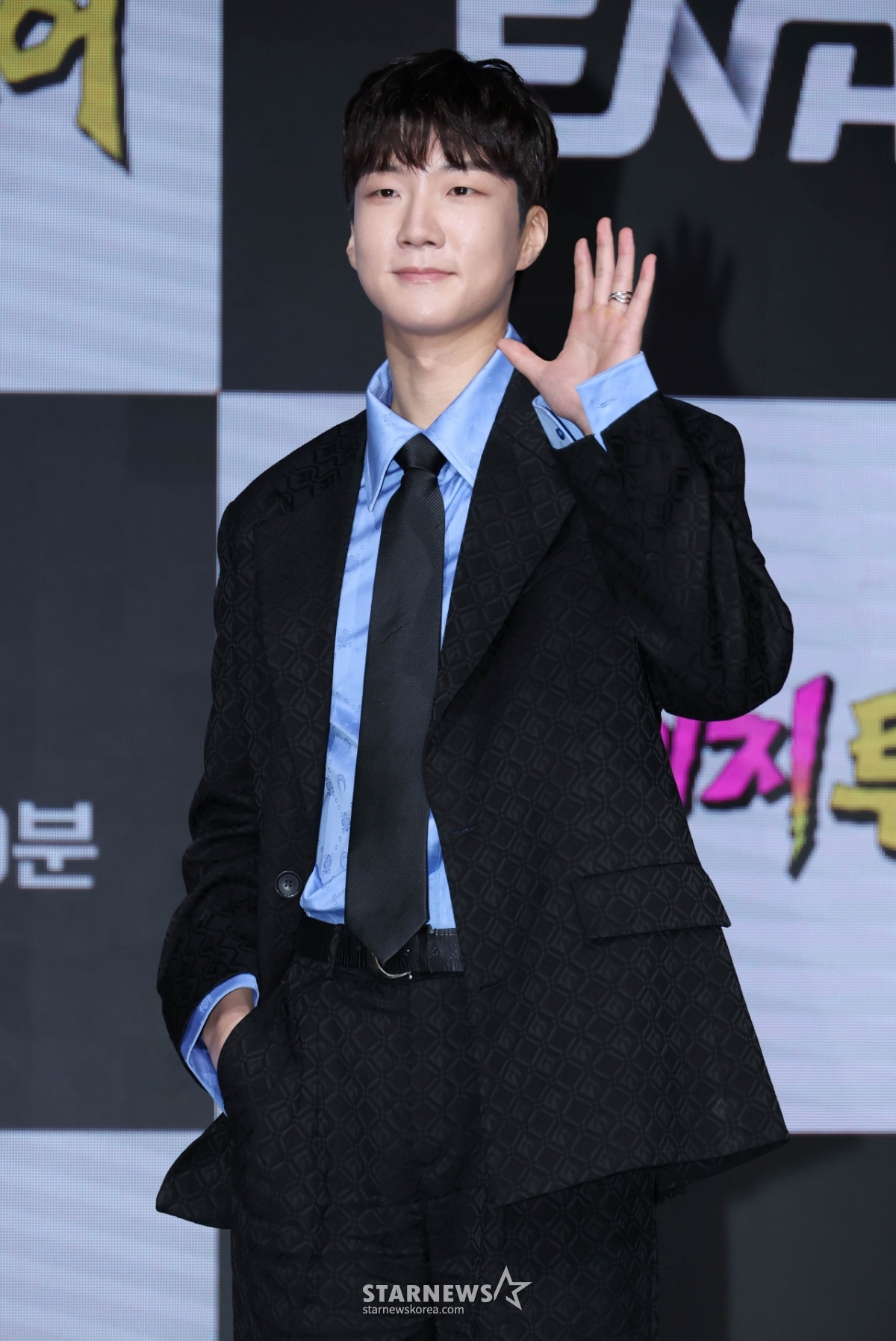 이승훈 '여유로운 손인사'[★포토]