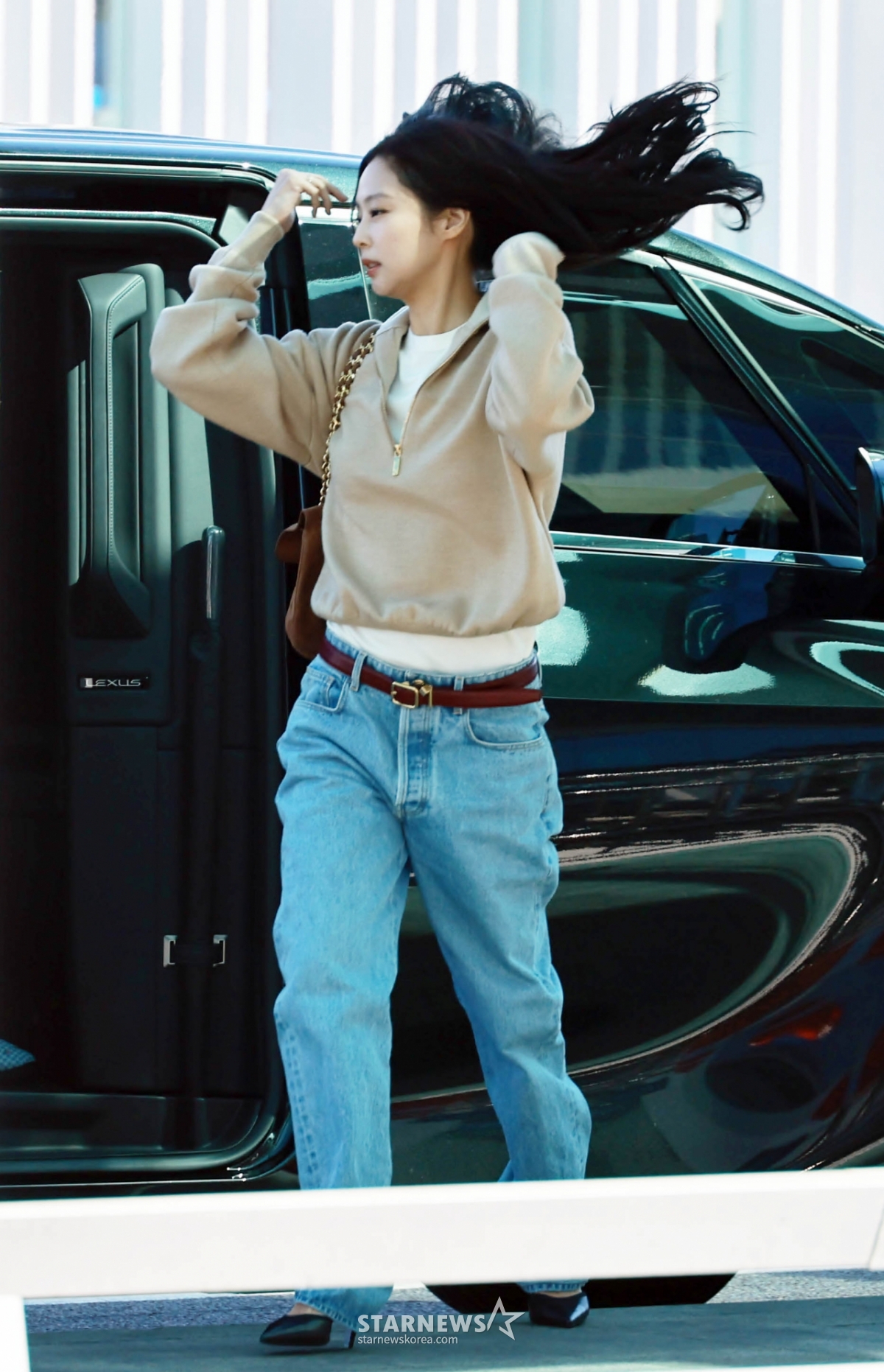 블랙핑크 제니 '머리만 넘겨도 화보'[★포토]