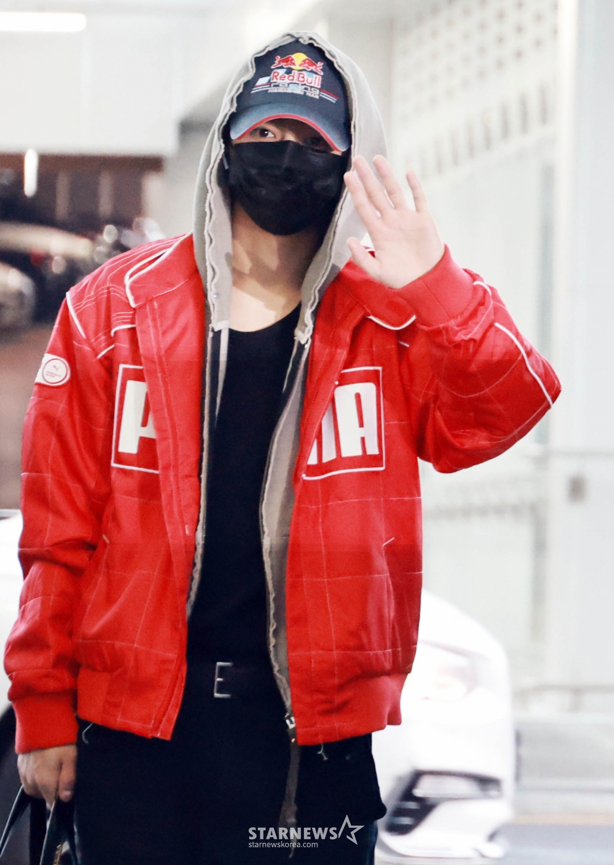 엔하이픈 제이 '잘 다녀올게요'[★포토]