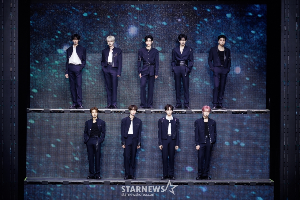 제로베이스원 '9인 완전체 마지막 공연'[★포토]