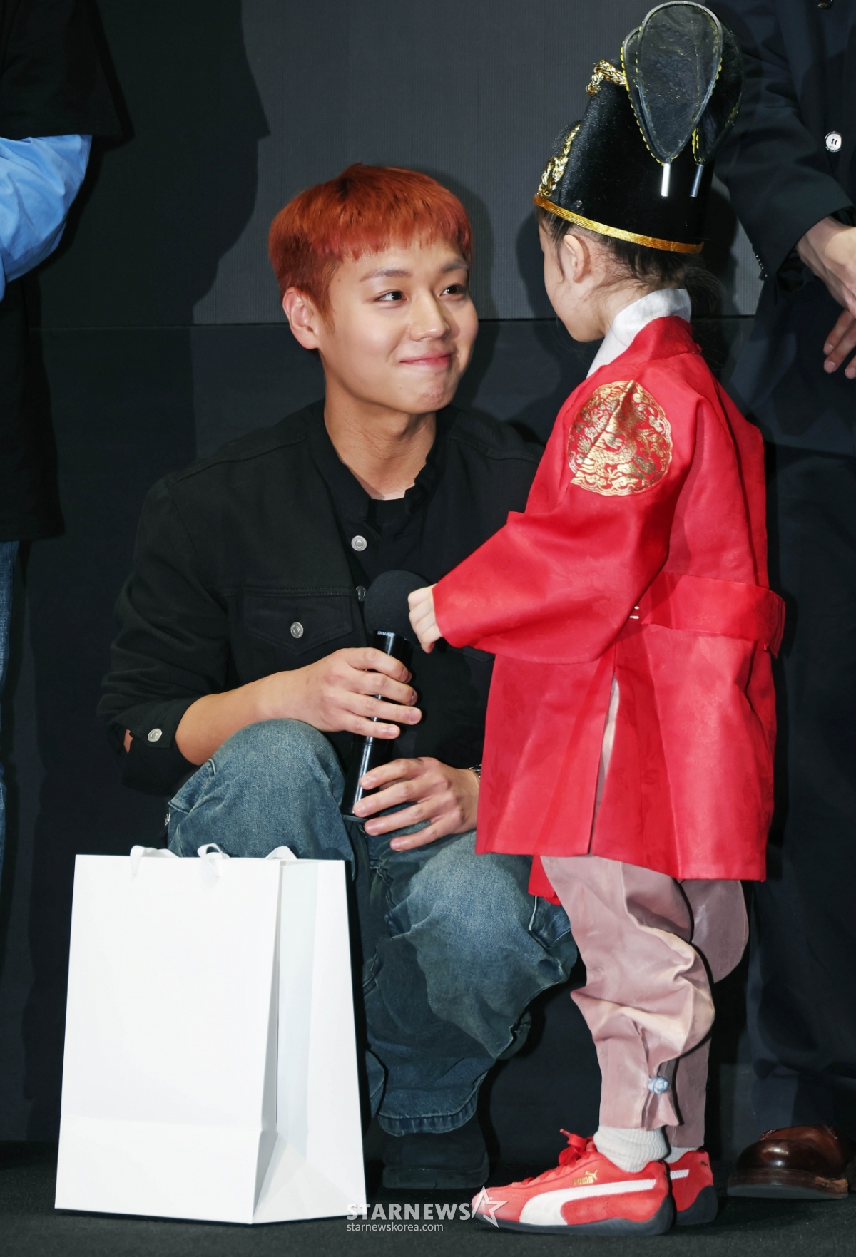 박지훈 '흐뭇한 단종'[★포토]