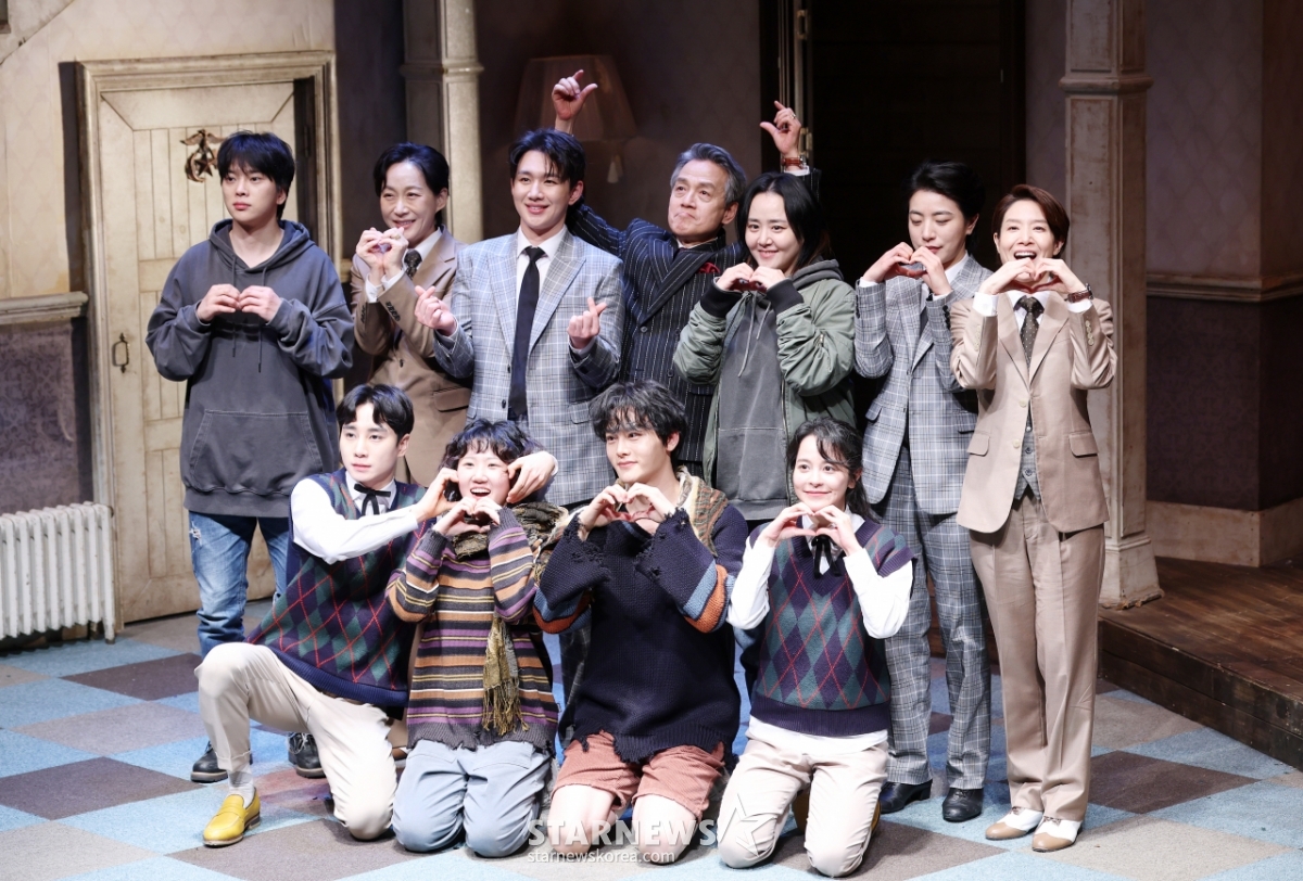 최초 젠더프리 캐스팅 연극 '오펀스' 파이팅![★포토]